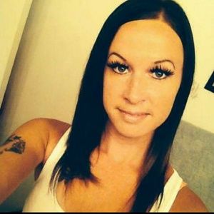 Meet your Posher, Kristin